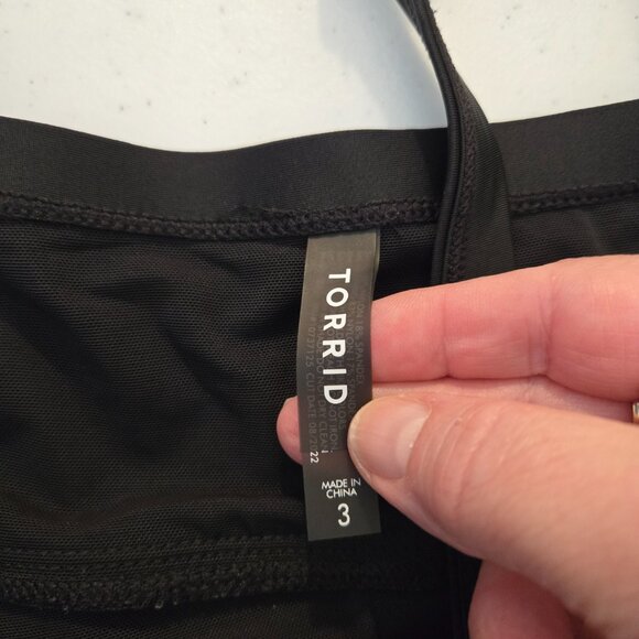 725-34 Torrid Black One-Piece Swimsuit Bathing Suit Size 3X 22/24 - Picture 7 of 12